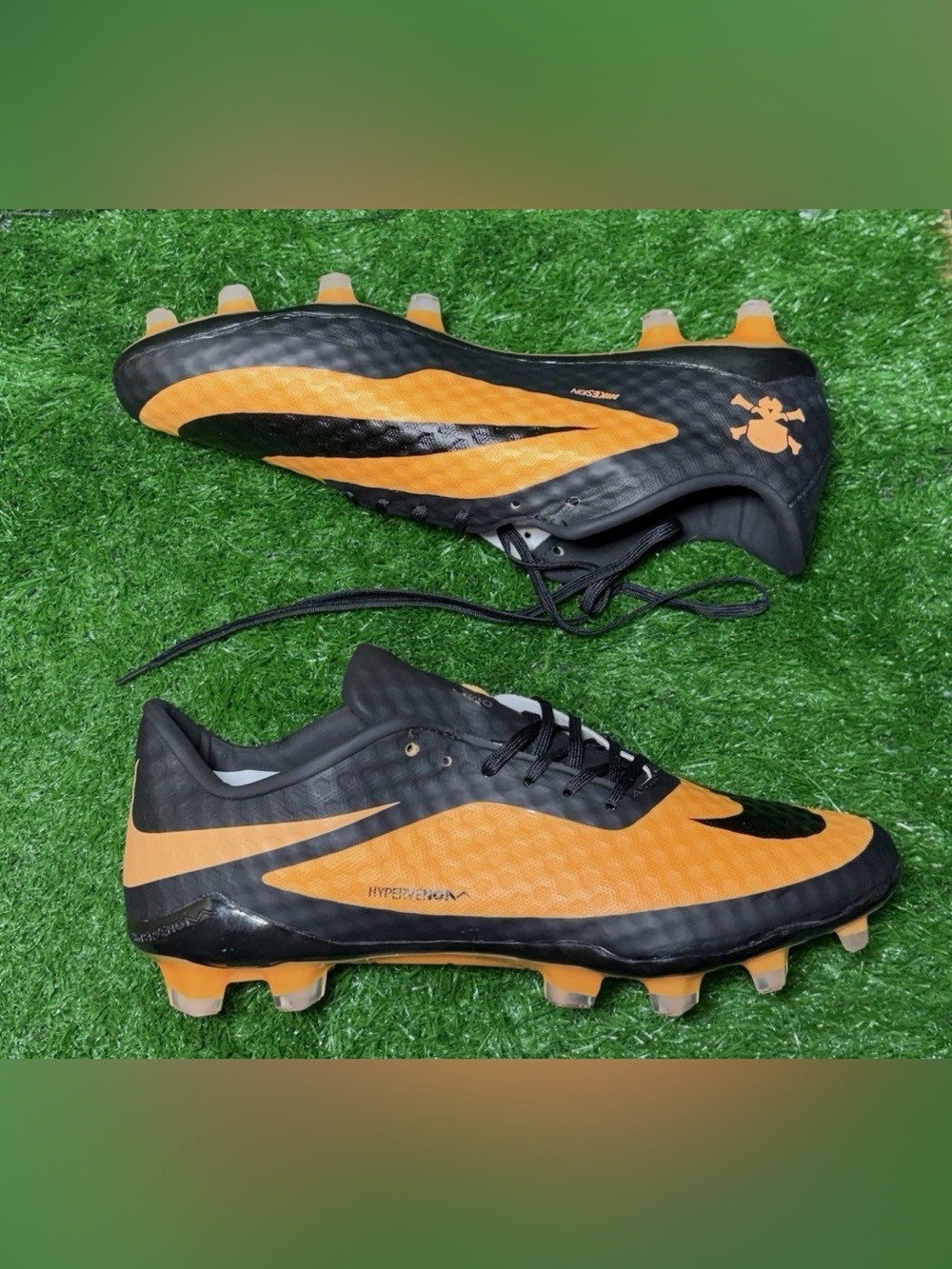Soccer Cleats - Nike Hypervenom - Size 11 Men’s Black & Orange